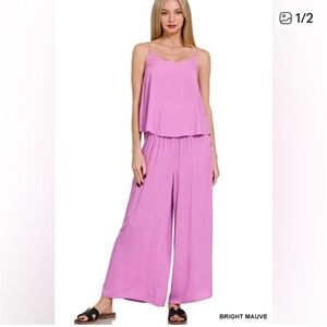 WOVEN CAMI & PANTS 2-PIECE SET
- RELAXED FIT
-
